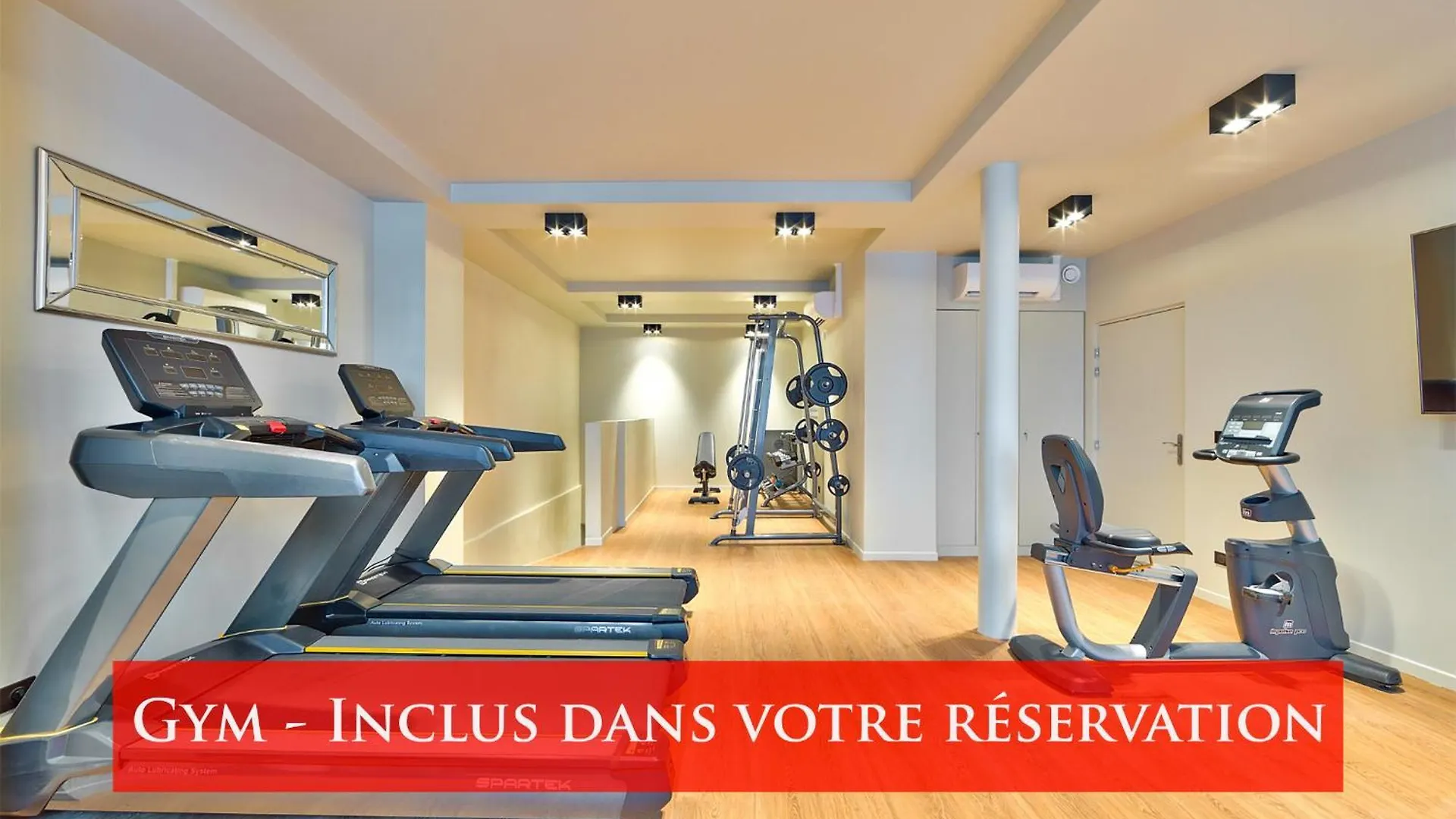 Urban Flat 128 - Art Rock 4bdr Flat Near Champs-elysees Paris