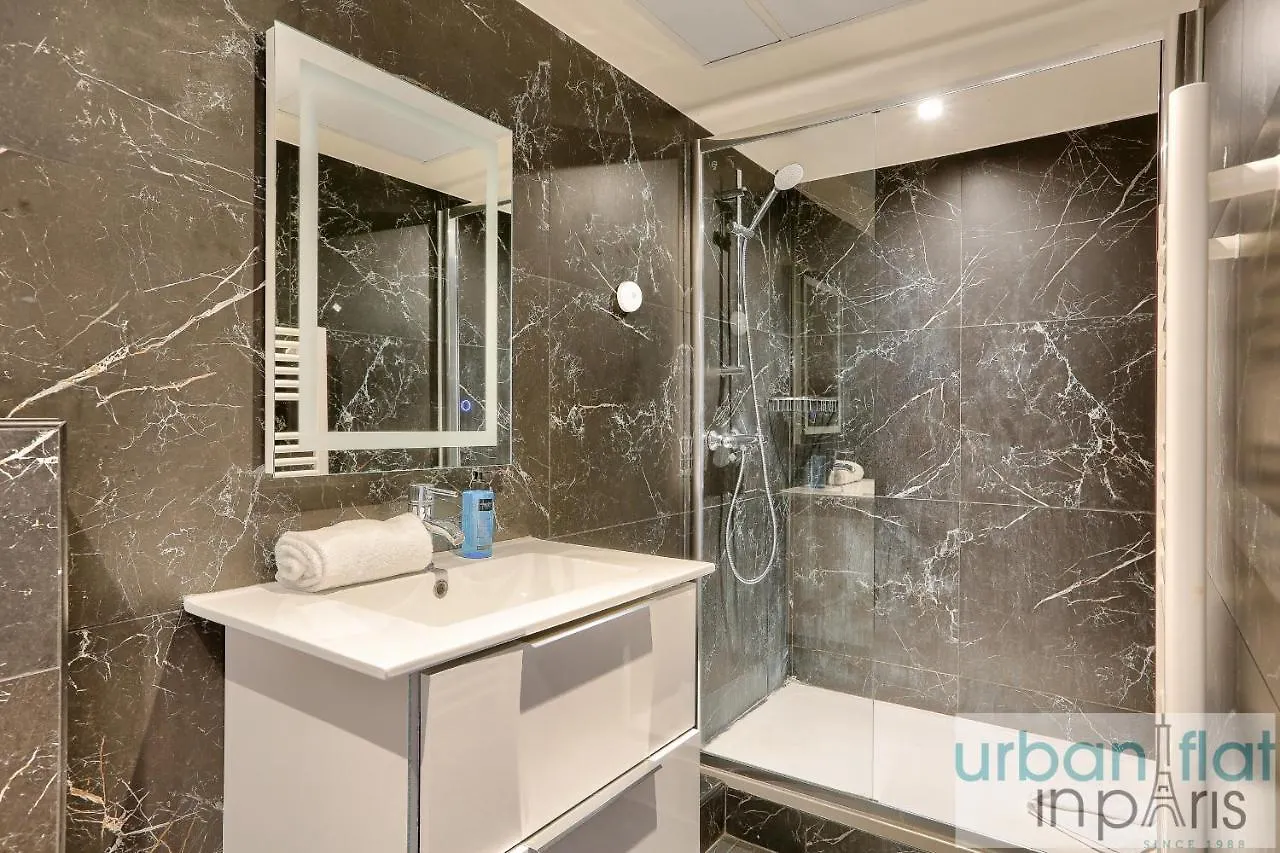 Urban Flat 128 - Art Rock 4bdr Flat Near Champs-elysees 公寓 巴黎